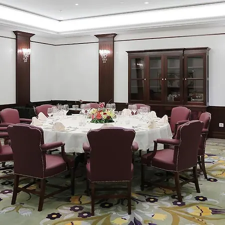 Atli Hotel 4*
