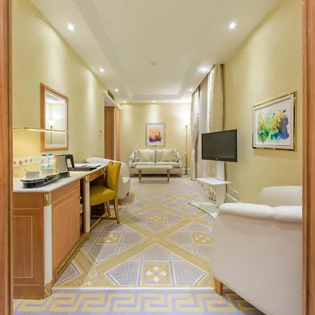 Hotel Atli